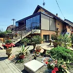 Airport Budapest Sarokhaz Panzio