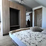 Airport Budapest Sarokhaz Panzio Bed & Breakfast 3*