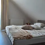 Bed & Breakfast Airport Budapest Sarokhaz Panzio 3*
