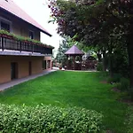 Airport Budapest Sarokhaz Panzio Vecsés