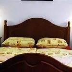 Airport Budapest Sarokhaz Panzio 3*