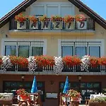 Bed & Breakfast Airport Budapest Sarokhaz Panzio 3*