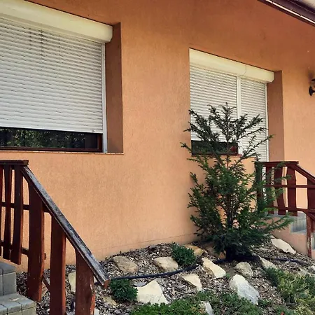 B&B Airport Budapest Sarokhaz Panzio