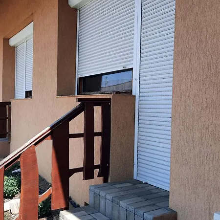 Airport Budapest Sarokhaz Panzio Отель типа 