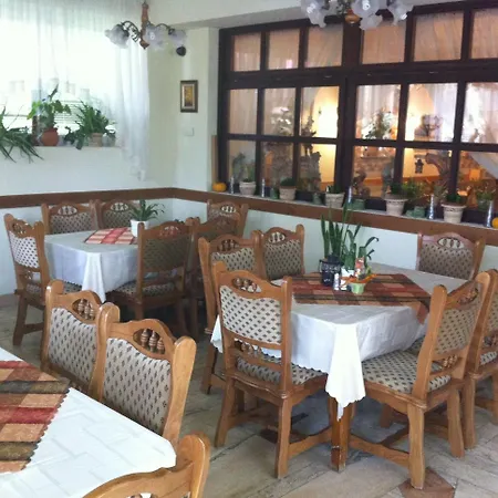 Airport Budapest Sarokhaz Panzio