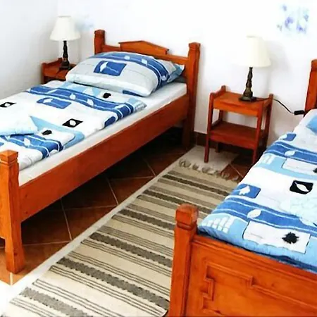 Airport Budapest Sarokhaz Panzio Отель типа 