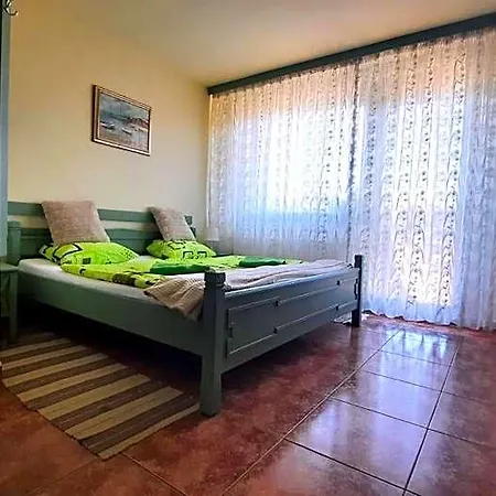 Bed and breakfast Airport Budapest Sarokhaz Panzio Vecsés