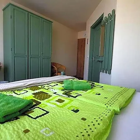 Bed and breakfast Airport Budapest Sarokhaz Panzio