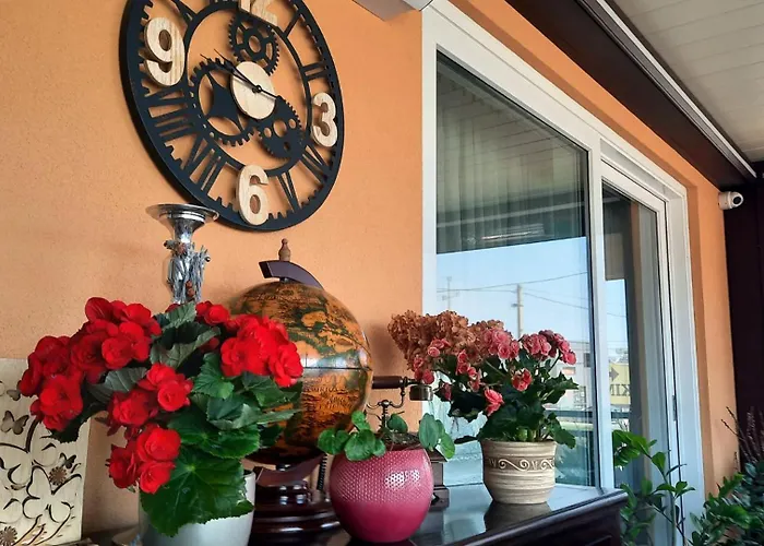 Airport Budapest Sarokhaz Panzio B&B 3*