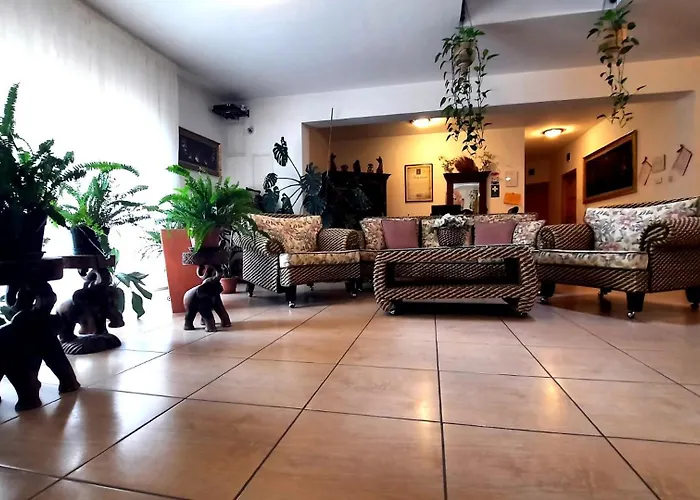Airport Budapest Sarokhaz Panzio B&B 3*