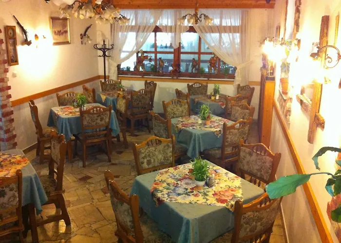 Airport Budapest Sarokhaz Panzio 住宿加早餐酒店 3*