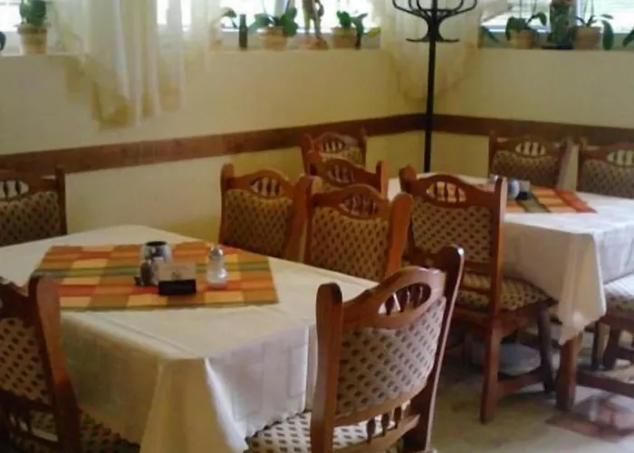 Airport Budapest Sarokhaz Panzio 3* Vecsés